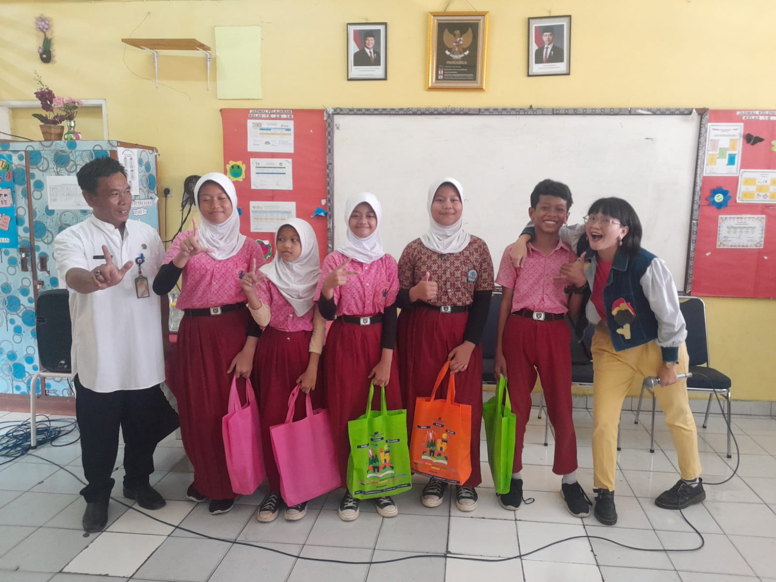 Roadshow Workshop Membaca Di SDN Kelapa Dua Wetan 06
